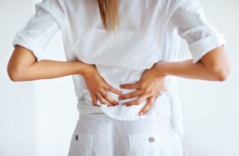 lower back pain in a woman